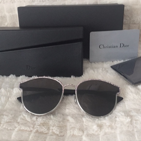 Dior Sunglasses - Picture 5 of 7